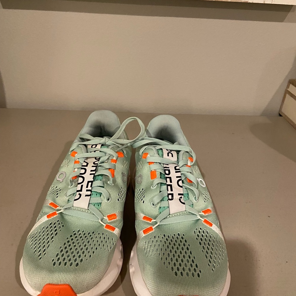 On Cloudsurfer Women's Athletic Shoes - Mint/White - Picture 2 of 4